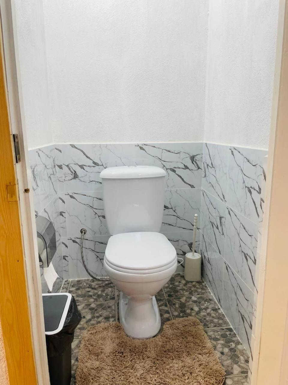 Guest House Amirhan Bokonbayevo المظهر الخارجي الصورة