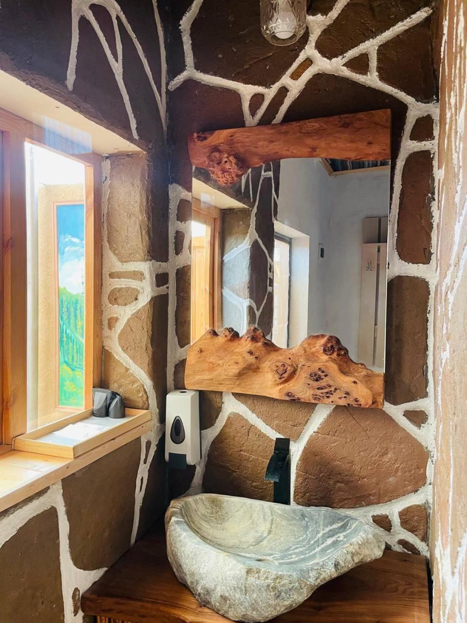 Guest House Amirhan Bokonbayevo المظهر الخارجي الصورة